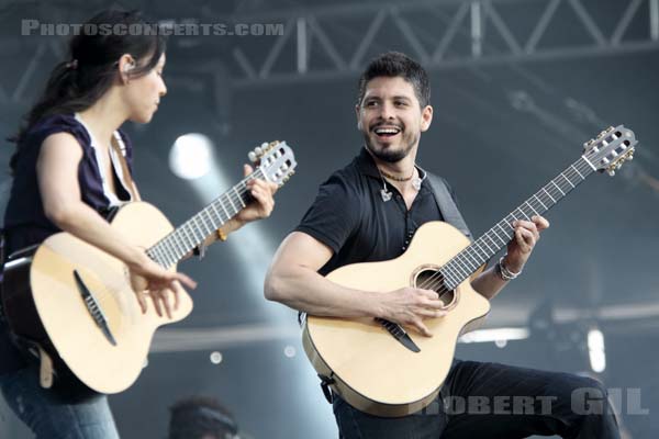 RODRIGO Y GABRIELA - 2010-06-26 - PARIS - Hippodrome de Longchamp - 